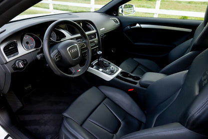 2010 Audi S5 6-Speed