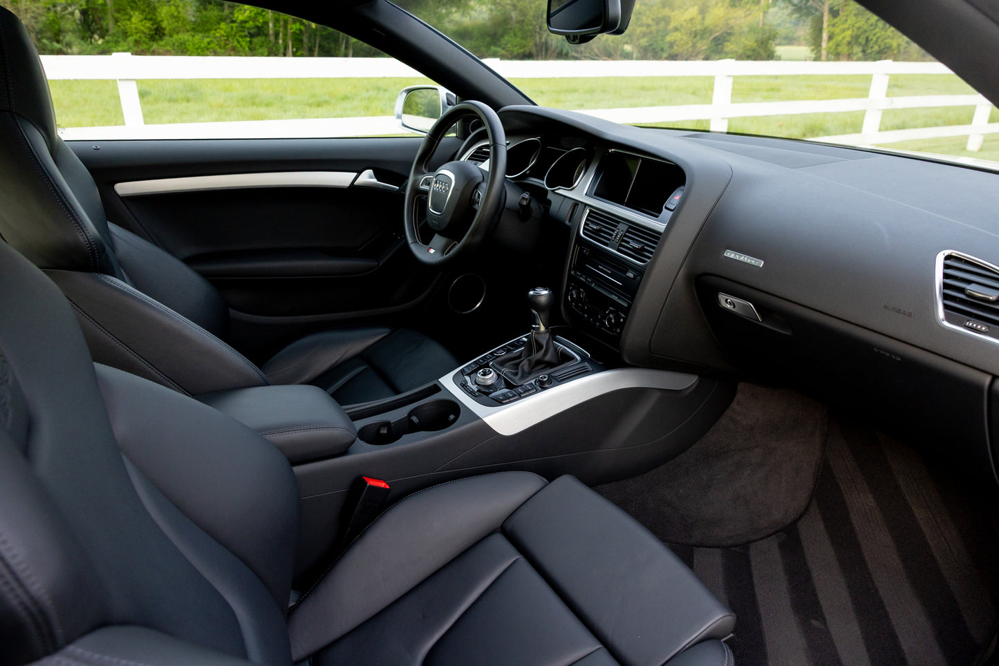 2010 Audi S5 6-Speed