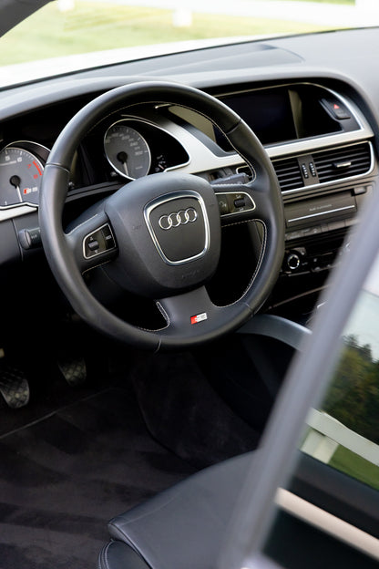 2010 Audi S5 6-Speed