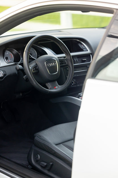 2010 Audi S5 6-Speed