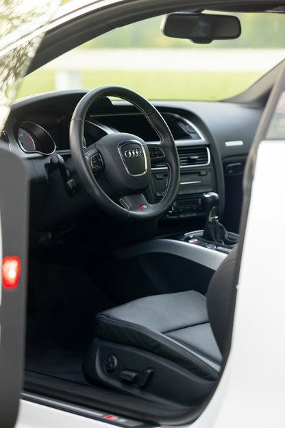 2010 Audi S5 6-Speed