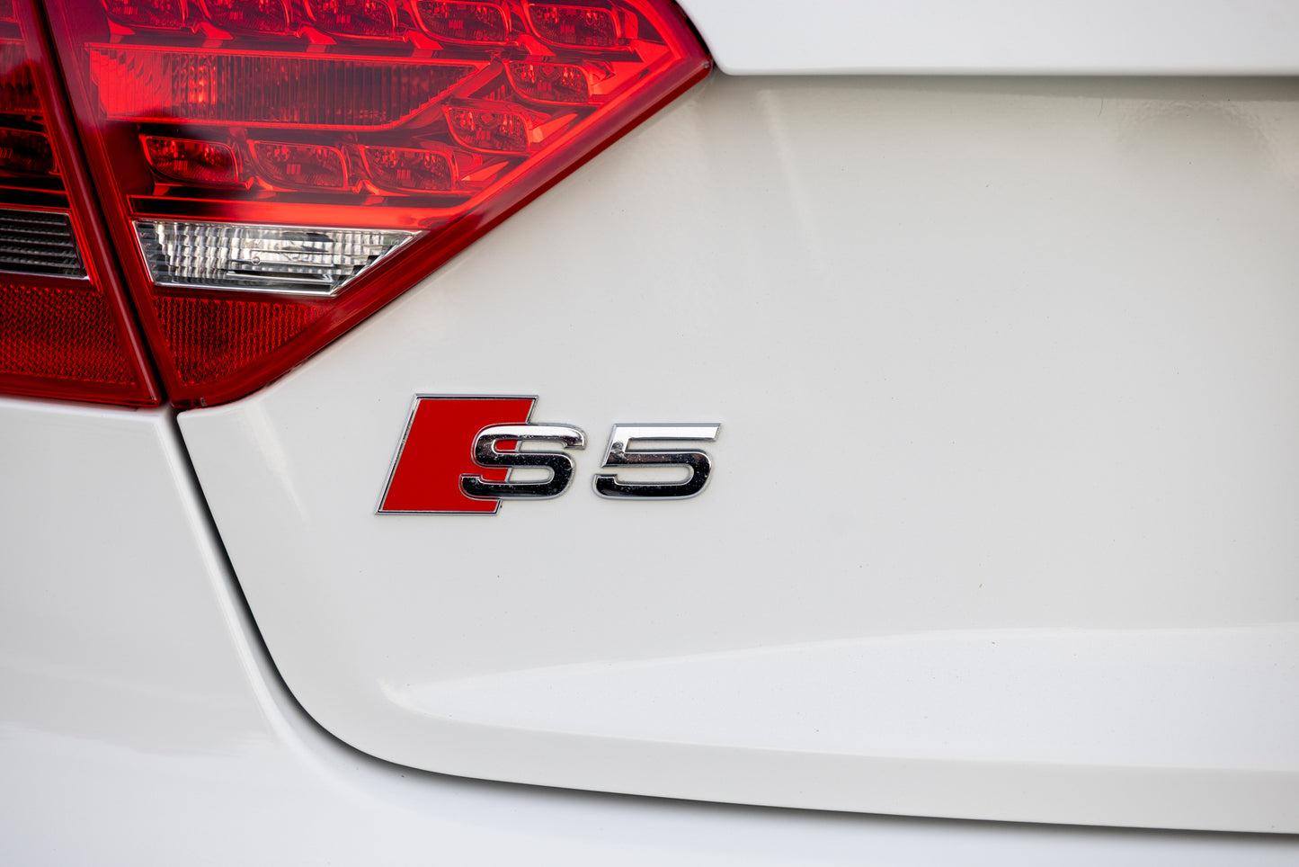 2010 Audi S5 6-Speed