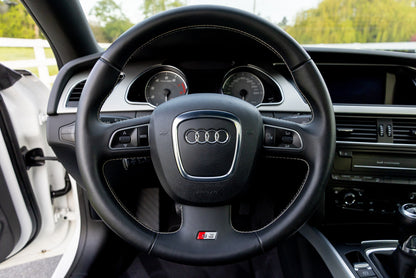 2010 Audi S5 6-Speed