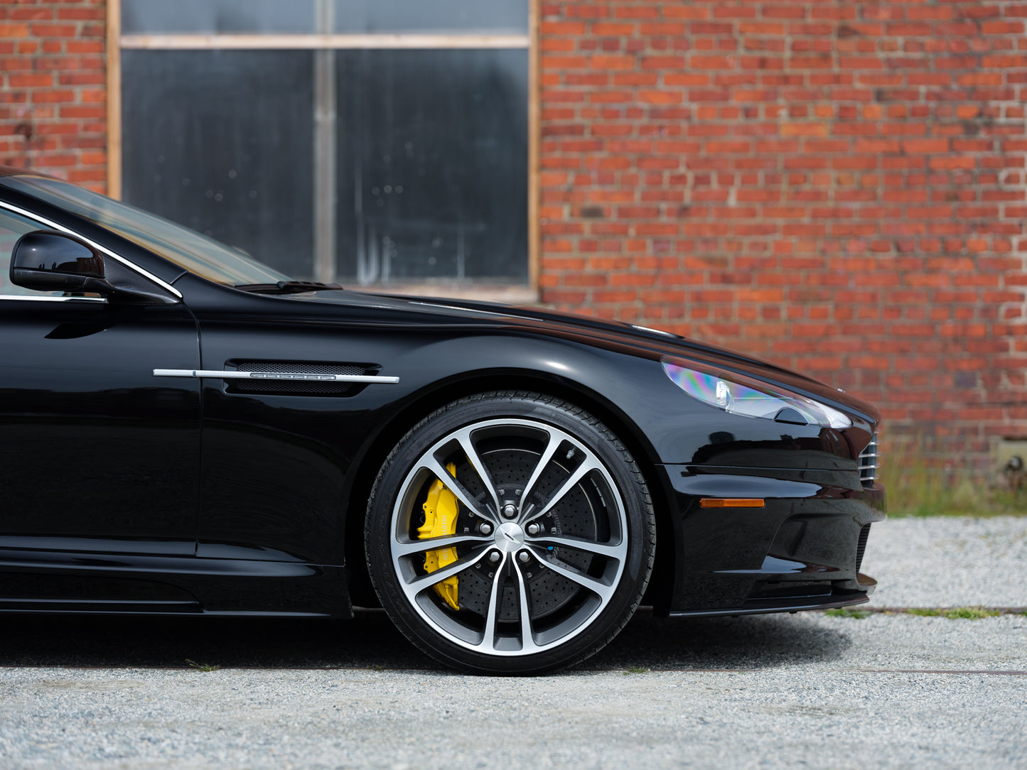 2012 Aston Martin DBS