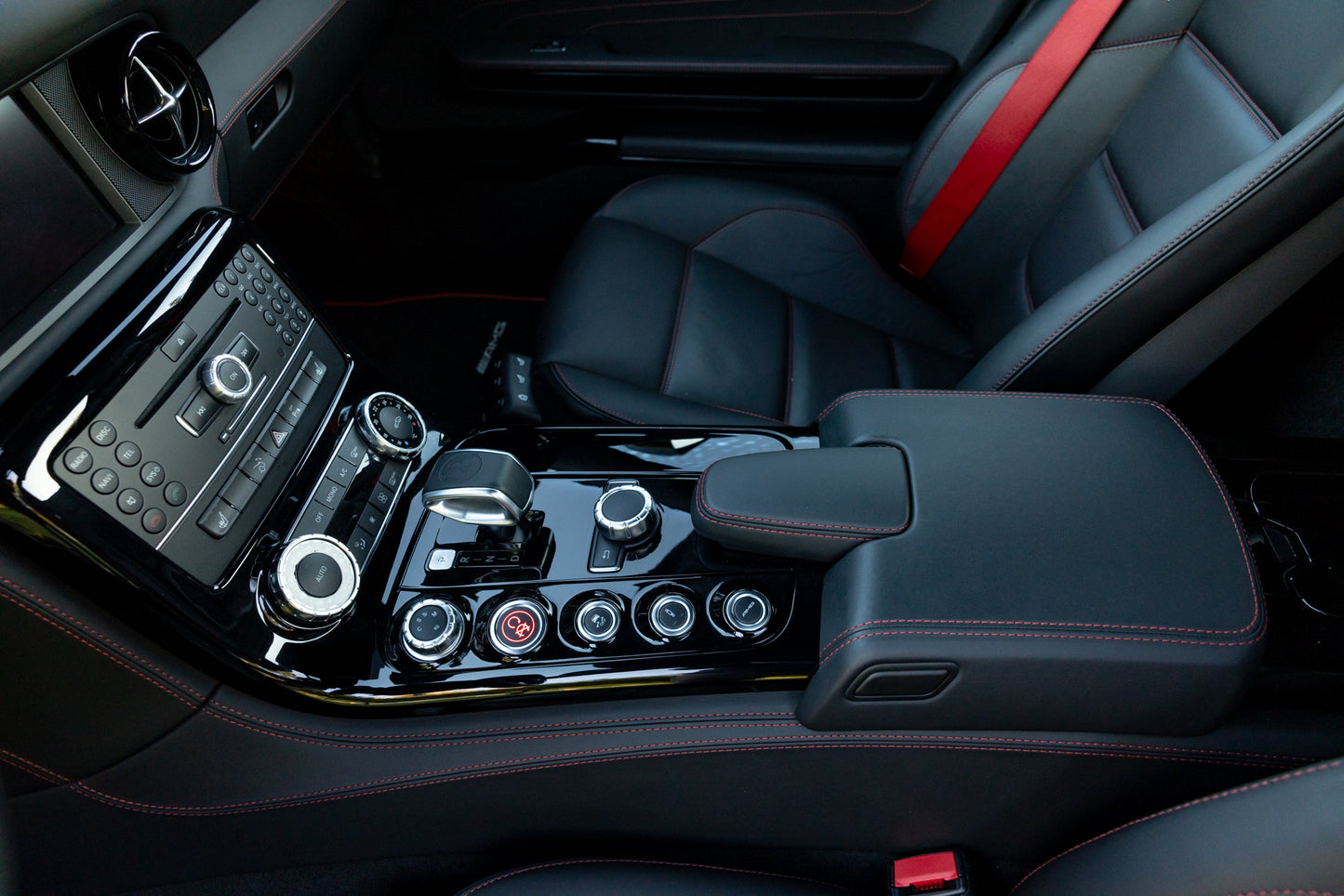 2013 Mercedes-Benz SLS AMG GT