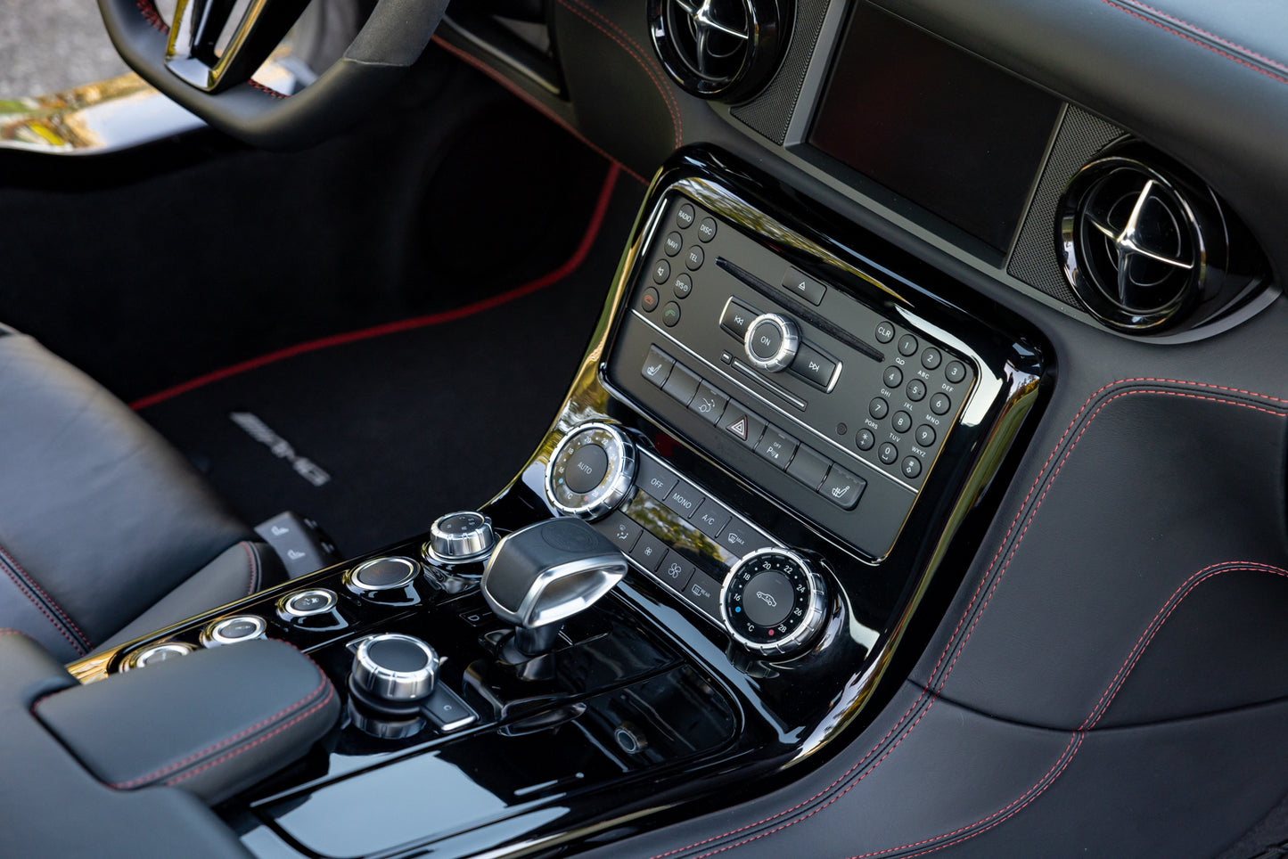 2013 Mercedes-Benz SLS AMG GT