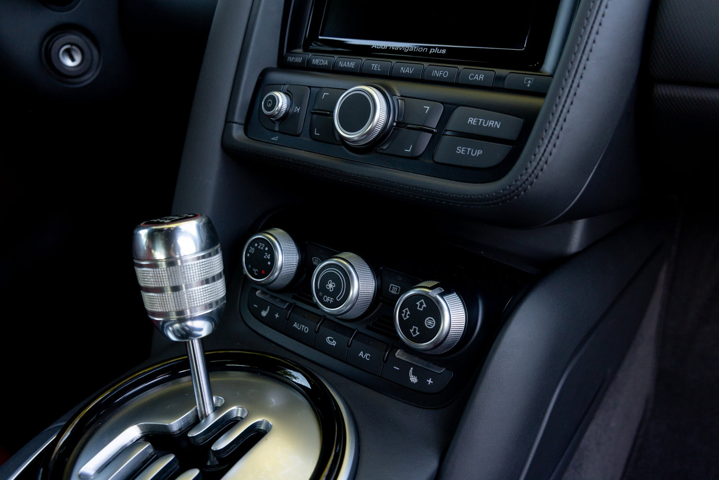 2014 Audi R8 V10 6-Spd Manual
