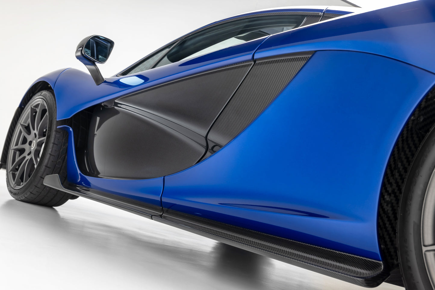 2014 McLaren P1 Azure Blue