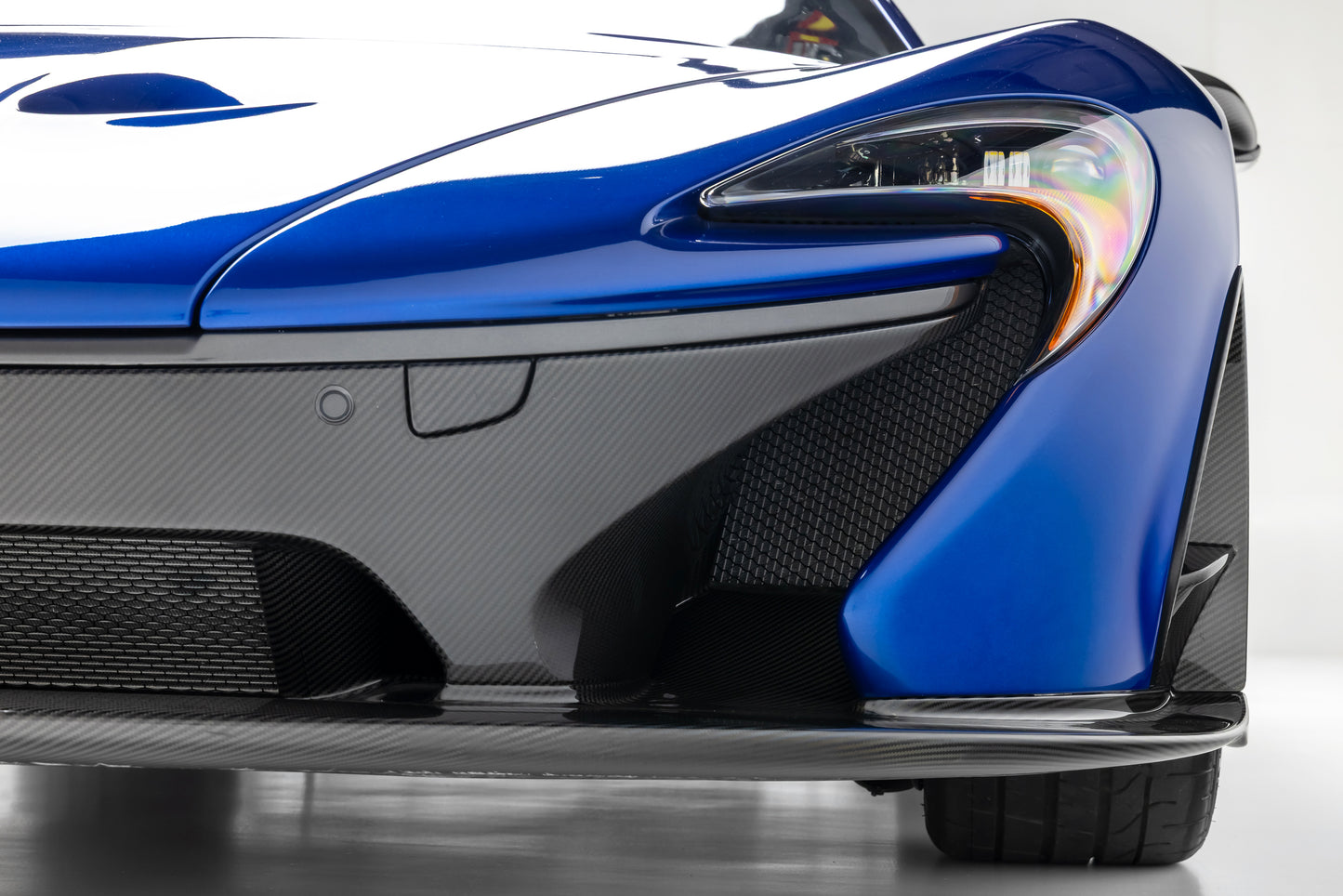 2014 McLaren P1 Azure Blue