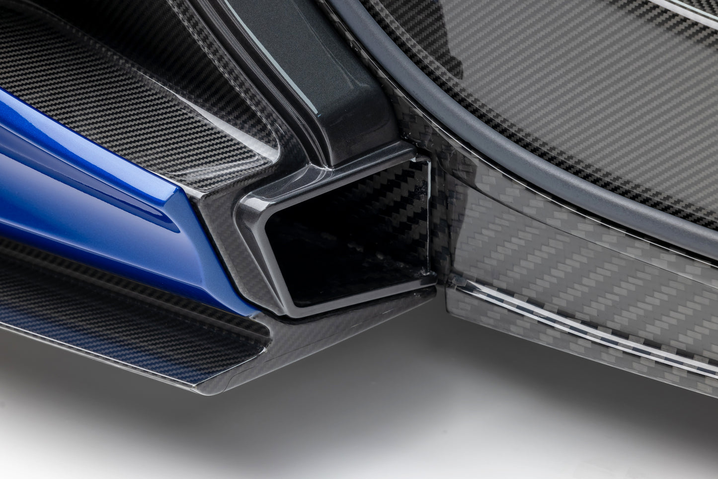 2014 McLaren P1 Azure Blue