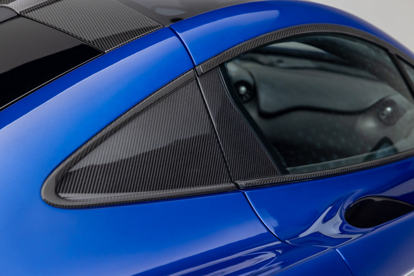 2014 McLaren P1 Azure Blue