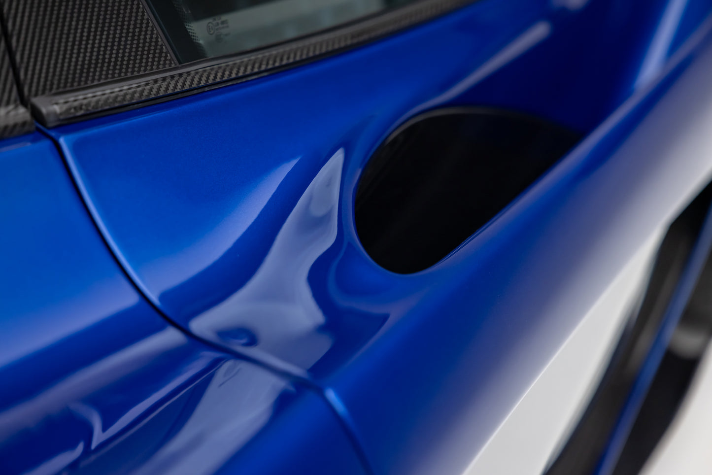 2014 McLaren P1 Azure Blue