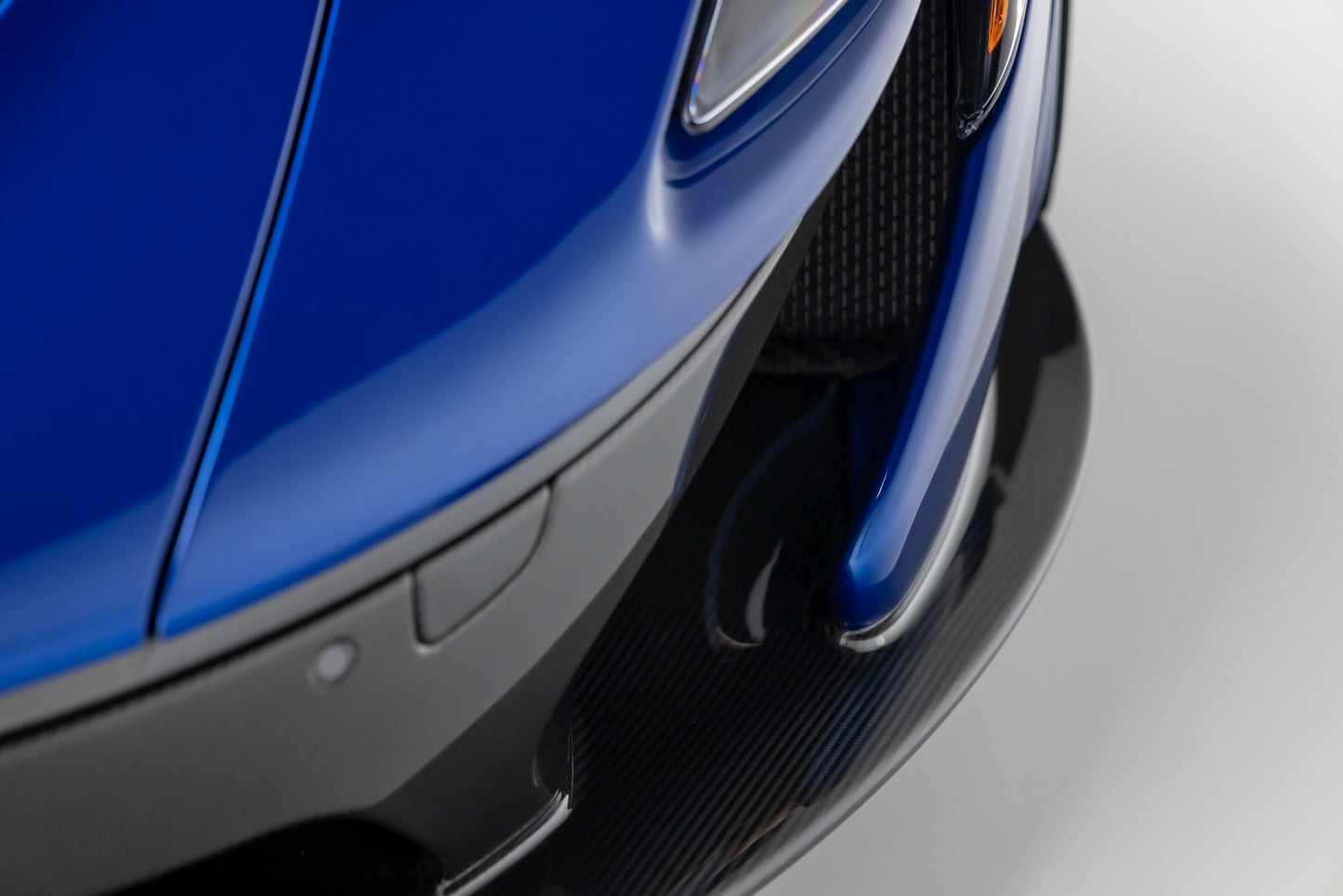 2014 McLaren P1 Azure Blue