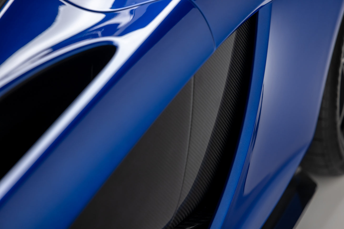2014 McLaren P1 Azure Blue