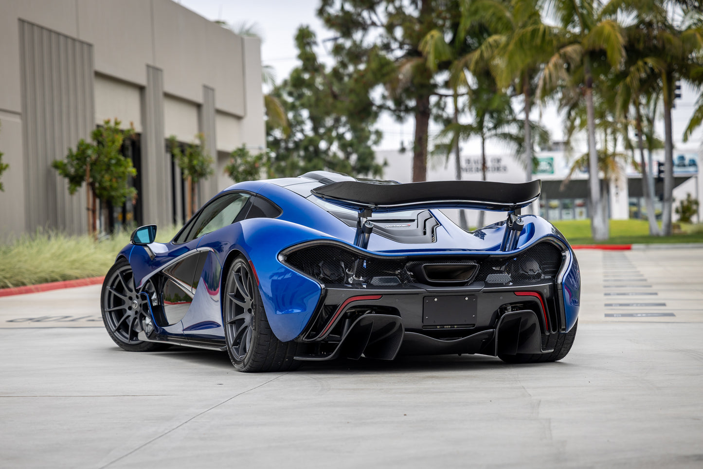 2014 McLaren P1 Azure Blue