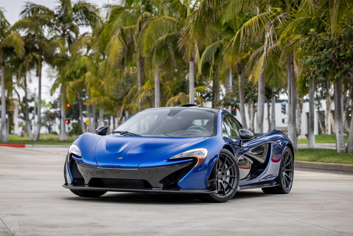 2014 McLaren P1 Azure Blue