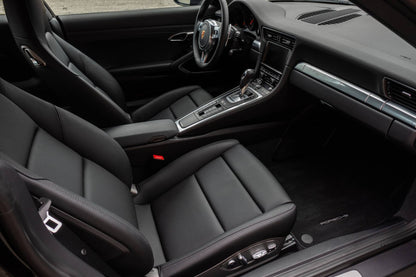 2015 Porsche 911 Carrera