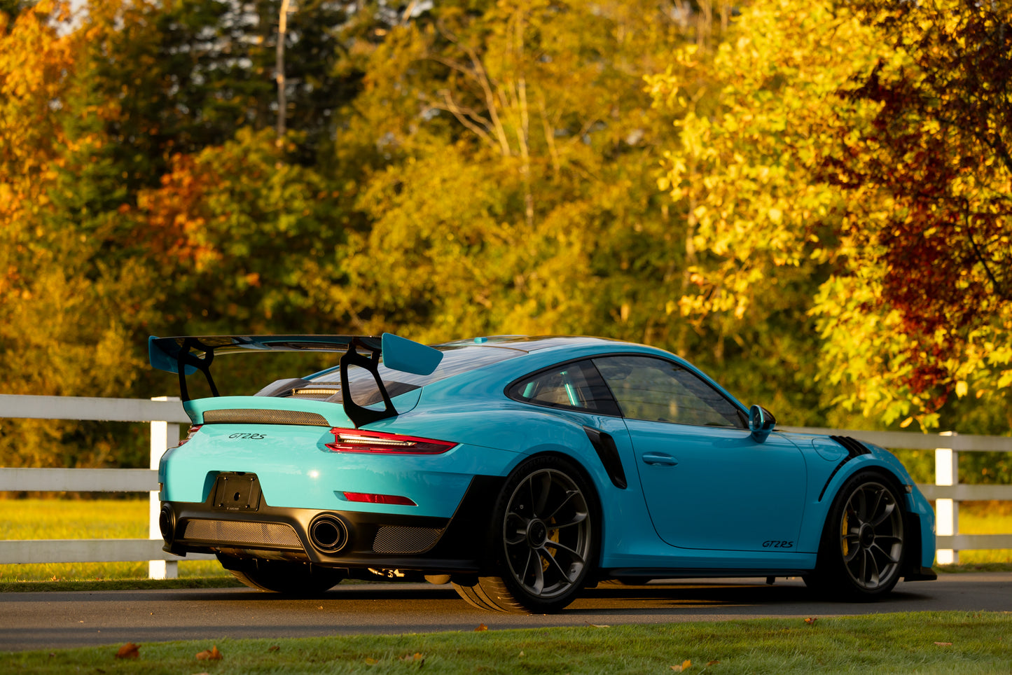 2019 Porsche GT2 RS Weissach