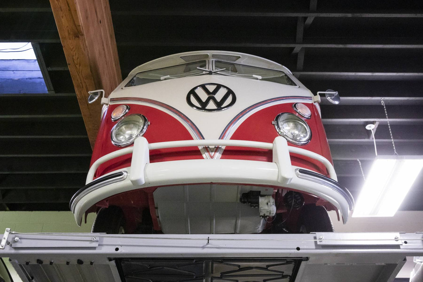 1962 VW Microbus 23-Window Samba
