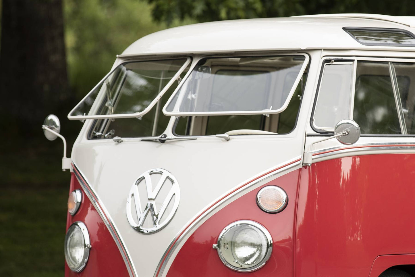 1962 VW Microbus 23-Window Samba