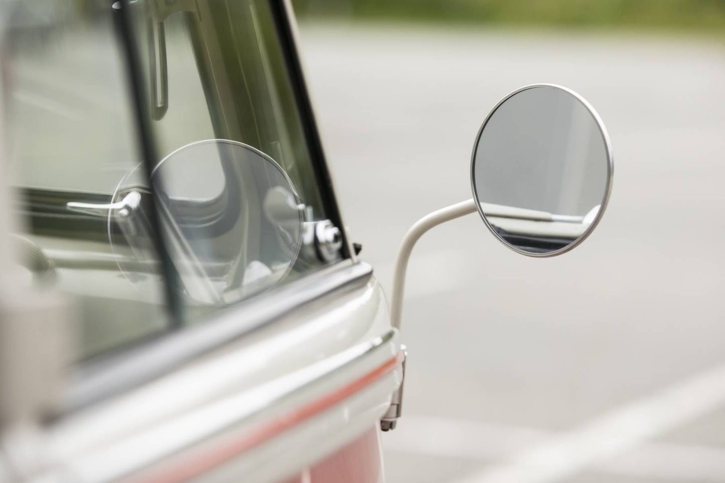 1962 VW Microbus 23-Window Samba
