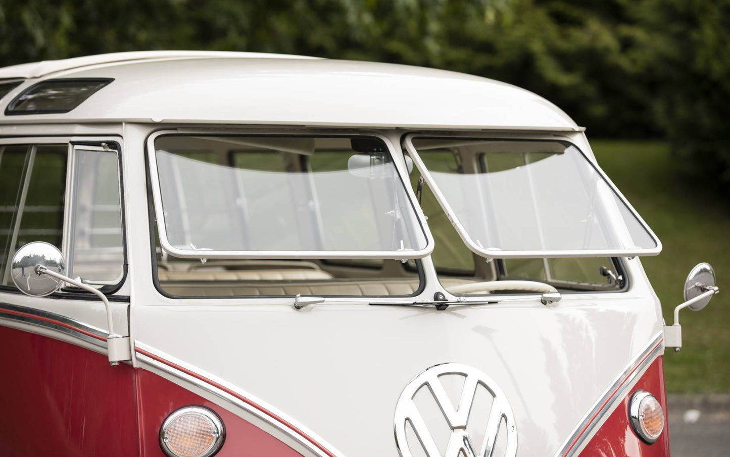 1962 VW Microbus 23-Window Samba