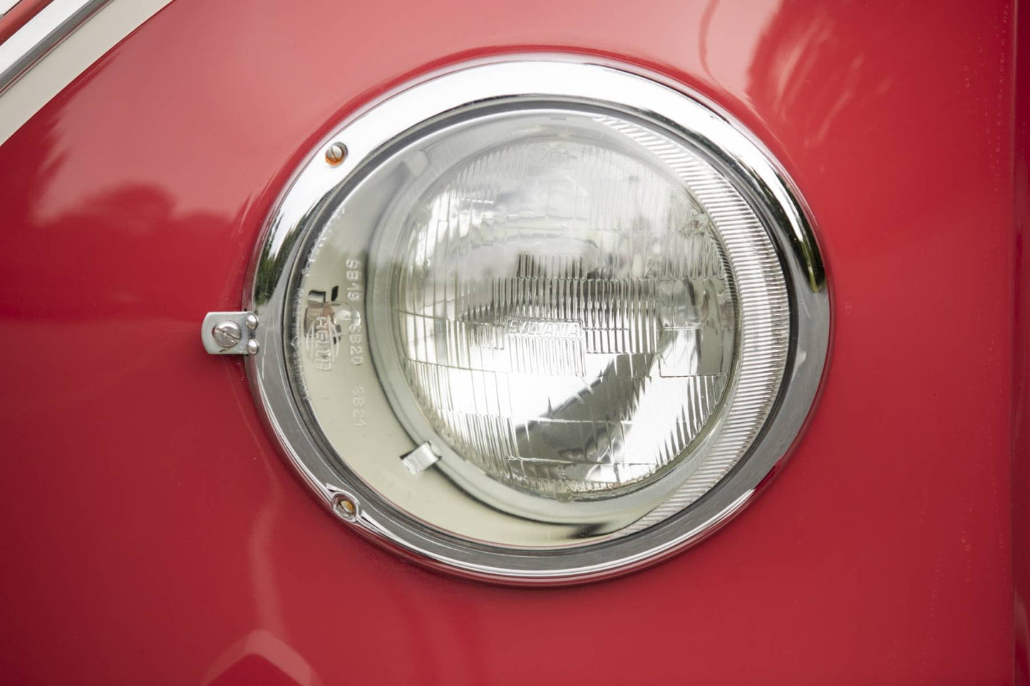 1962 VW Microbus 23-Window Samba