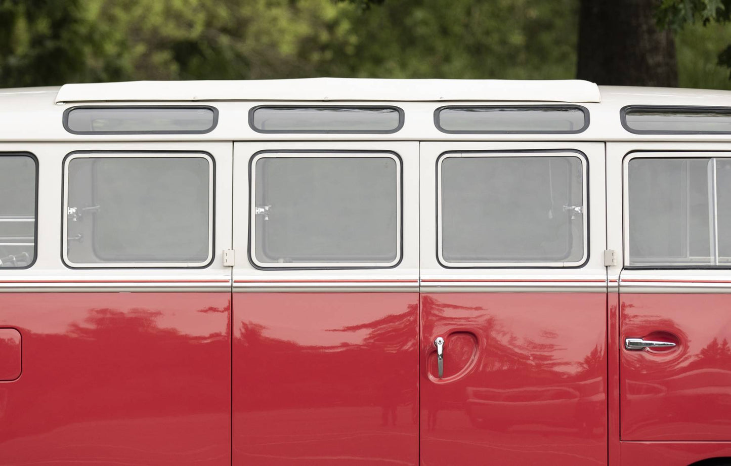 1962 VW Microbus 23-Window Samba