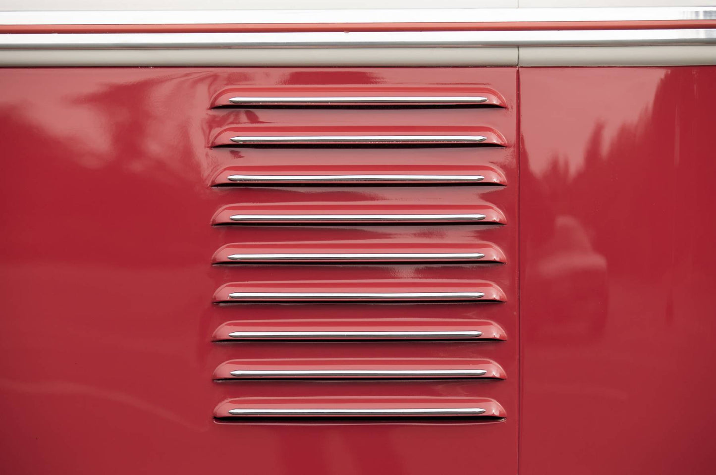 1962 VW Microbus 23-Window Samba