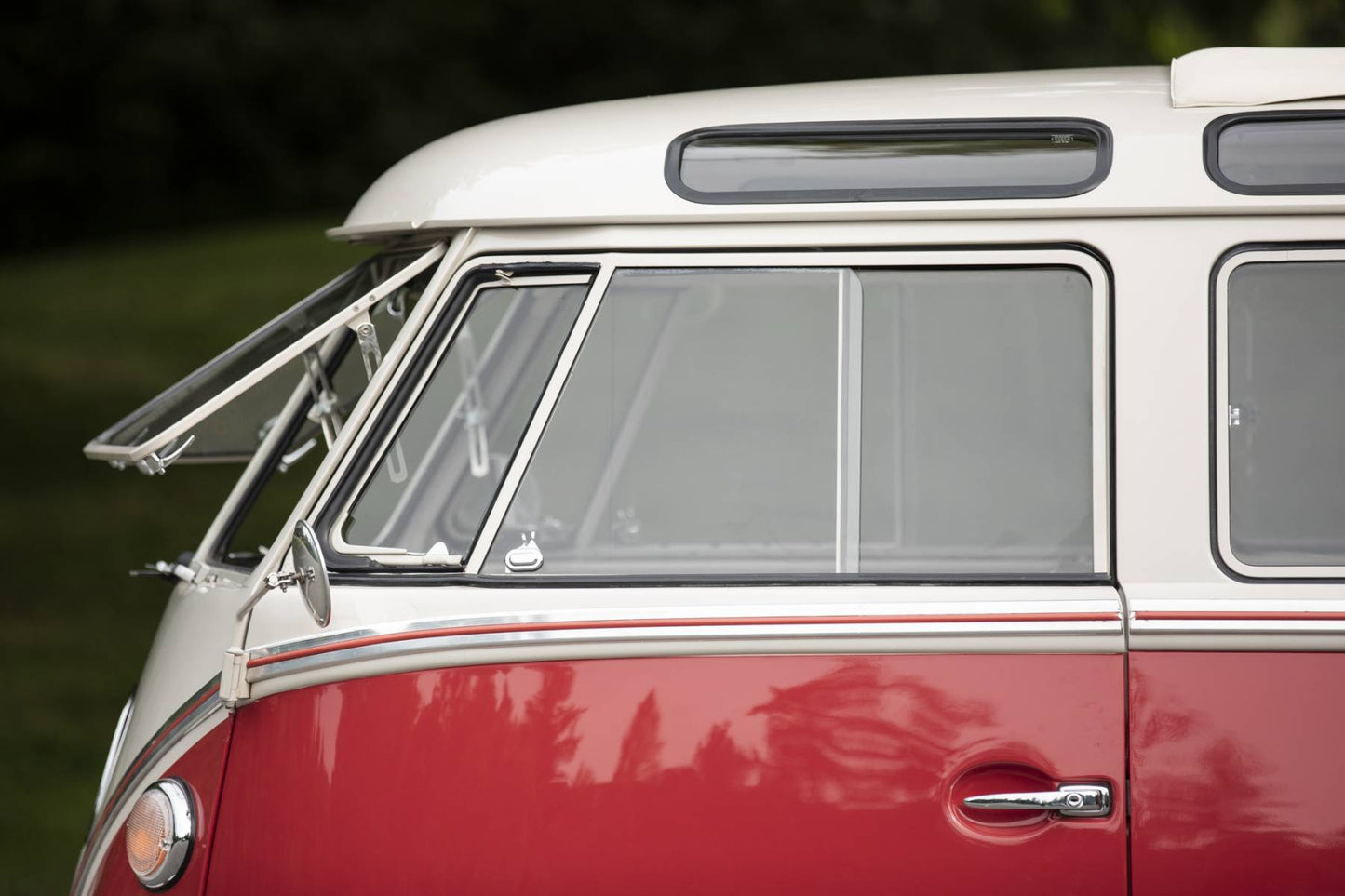 1962 VW Microbus 23-Window Samba