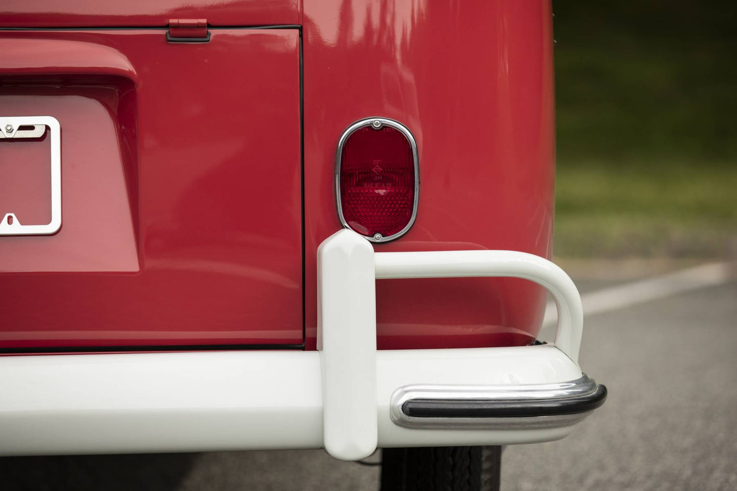 1962 VW Microbus 23-Window Samba