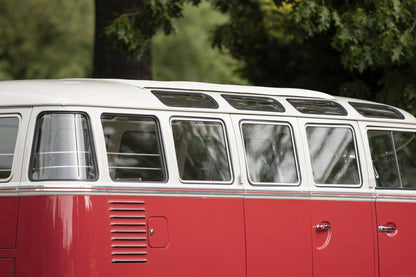 1962 VW Microbus 23-Window Samba