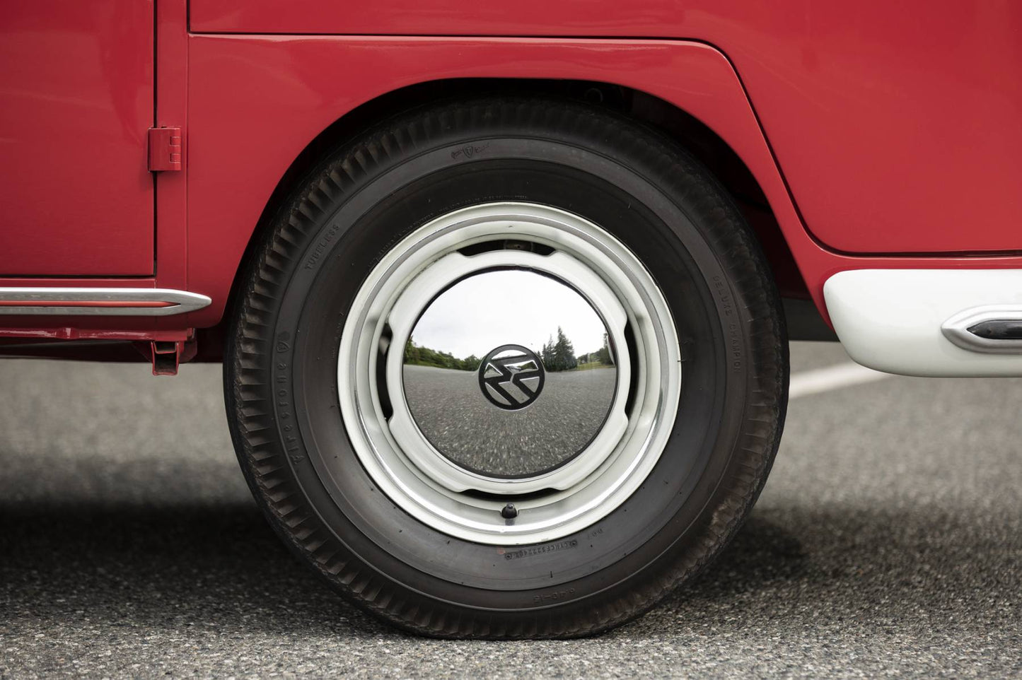 1962 VW Microbus 23-Window Samba