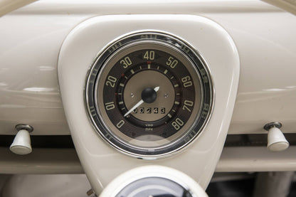 1962 VW Microbus 23-Window Samba