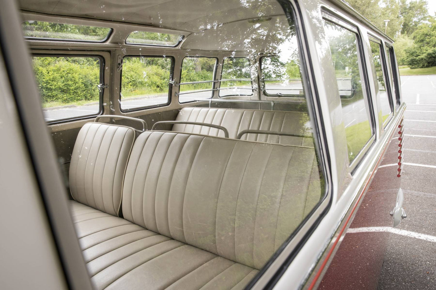 1962 VW Microbus 23-Window Samba