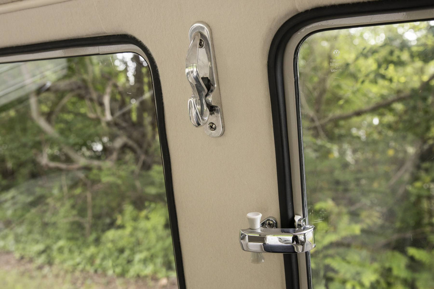 1962 VW Microbus 23-Window Samba