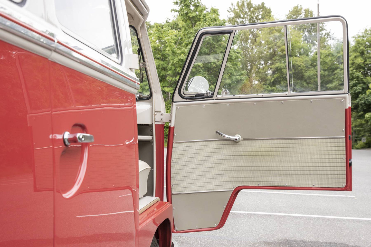 1962 VW Microbus 23-Window Samba