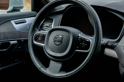 2020 Volvo XC90 T8 Hybrid Inscription