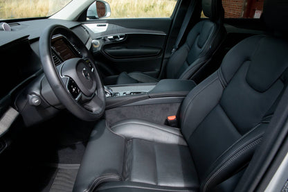 2020 Volvo XC90 T8 Hybrid Inscription