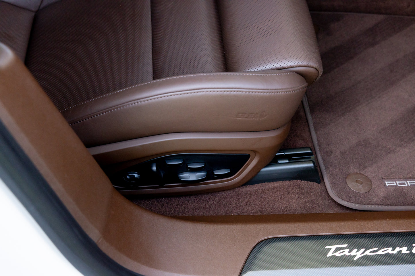 2021 Porsche Taycan Turbo S Cross Turismo