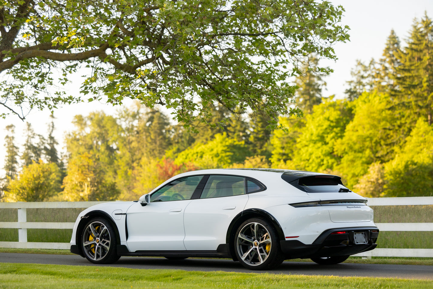 2021 Porsche Taycan Turbo S Cross Turismo