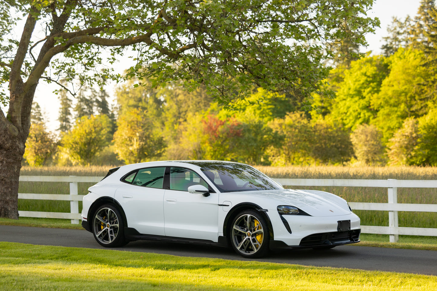 2021 Porsche Taycan Turbo S Cross Turismo