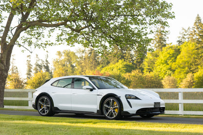 2021 Porsche Taycan Turbo S Cross Turismo
