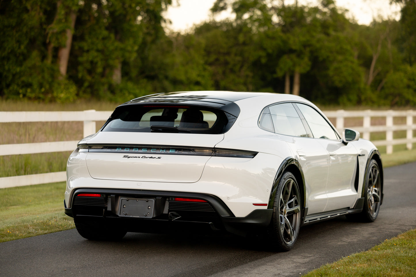 2021 Porsche Taycan Turbo S Cross Turismo