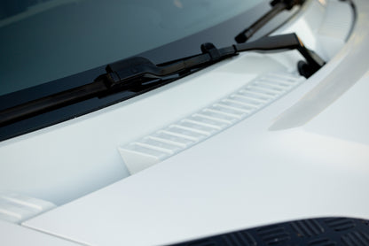 2023 Land Rover Defender P300