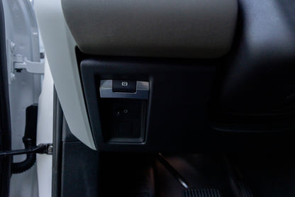 2023 Land Rover Defender P300