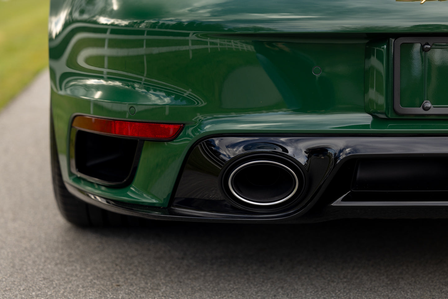 2023 Porsche 911 Sport Classic PTS Irish Green
