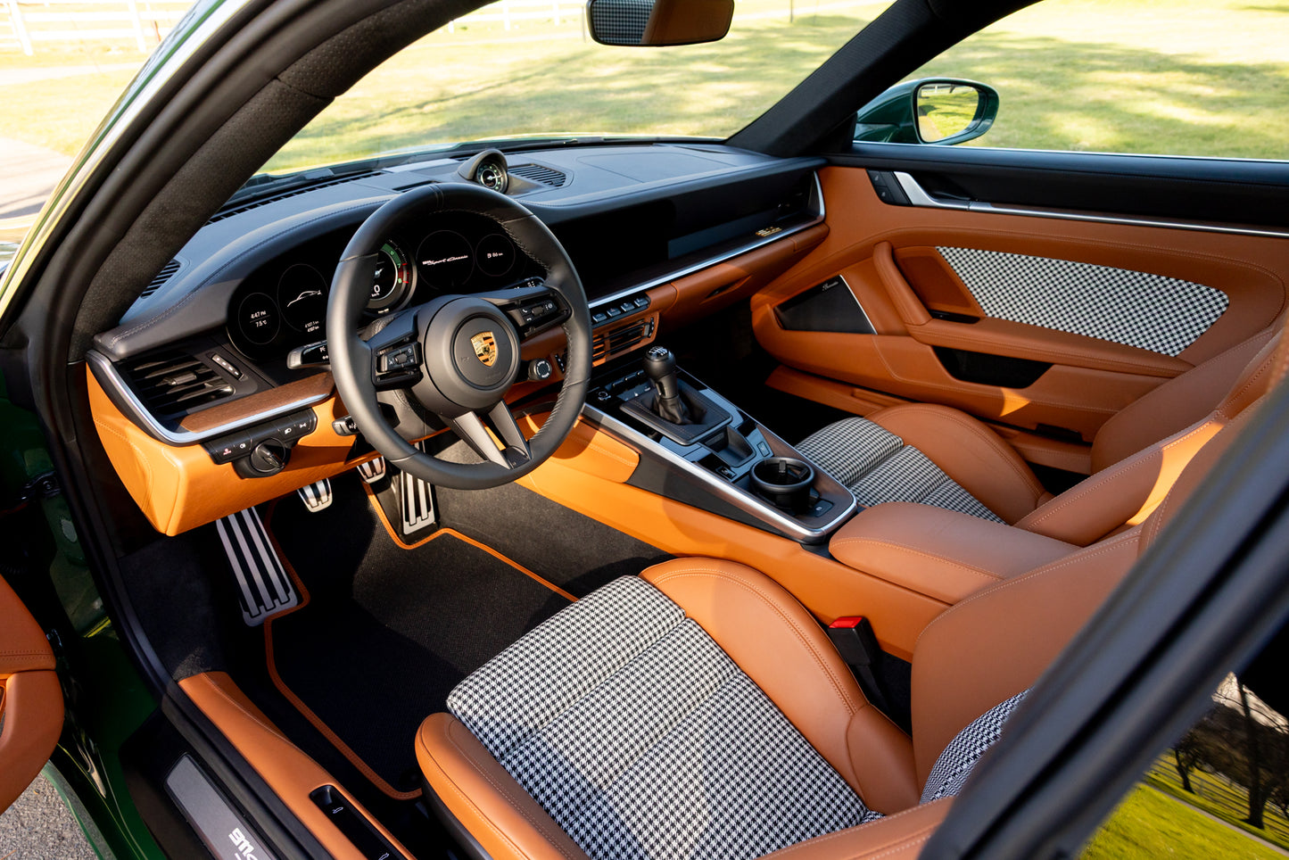 2023 Porsche 911 Sport Classic PTS Irish Green