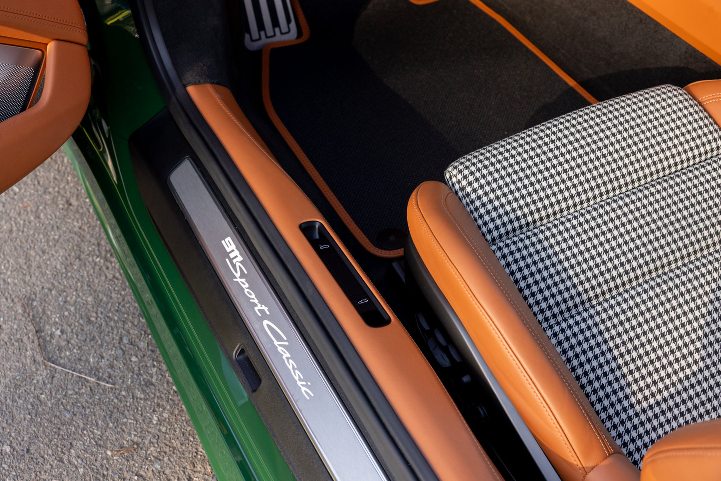 2023 Porsche 911 Sport Classic PTS Irish Green