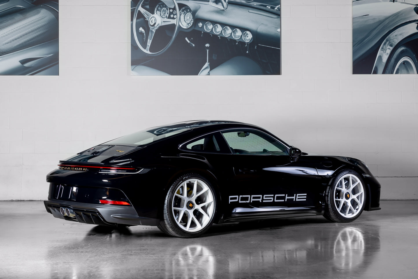 2024 Porsche 911 S/T